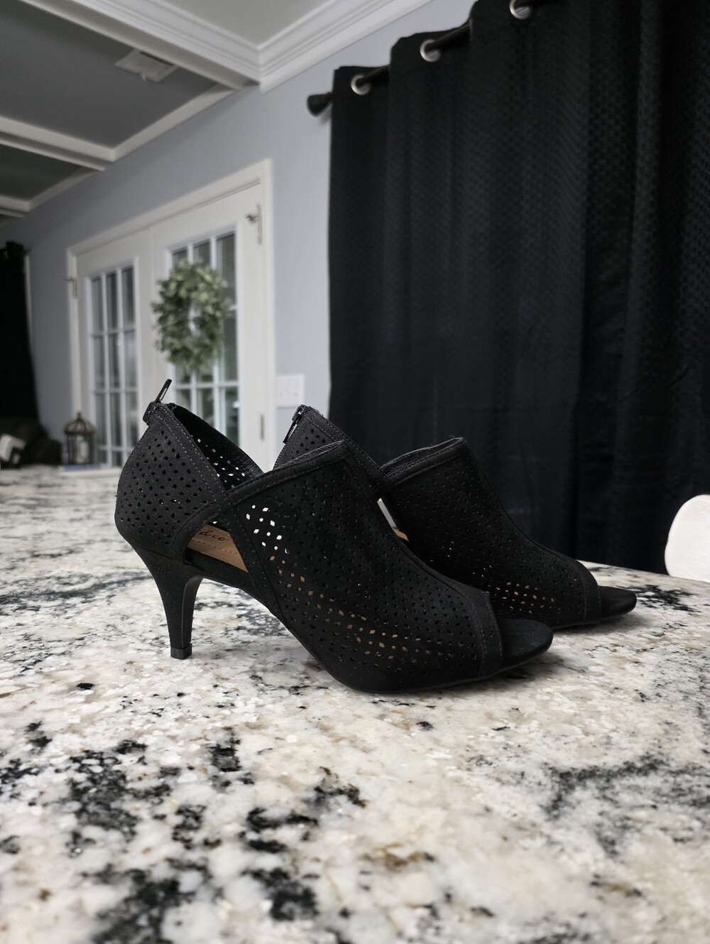 Style & Co. Womens Haddiee Open Toe Classic Pumps. Like NEW!